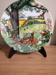 Тарелка декоративная Wedgwood Aнглия