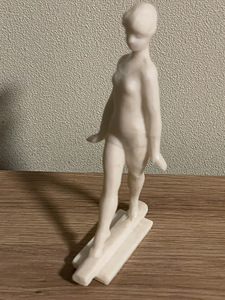 Statuett ,,Sportlanna'' terav plastik HI (3 foto / 9)