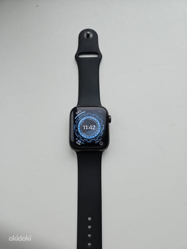Apple Watch SE 44 мм космический серый Gps (фото #4)