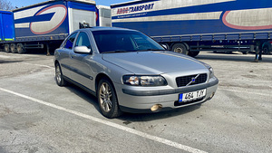 Volvo s60 2002 manual (2 foto / 9)