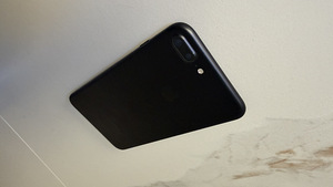 iPhone 7 plus 32gb черный матовый (2 фото из 5)