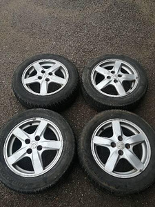 Toyota ориг. литые диски 15" 4X100 с летними шинами (3 фото из 5)