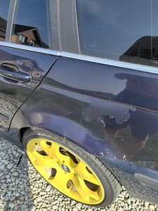 E46 330d 135kw manuaal (6 foto / 6)