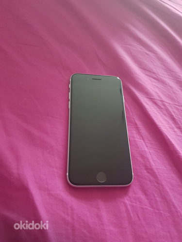 Apple iPhone SE (2020) White 256Gb LTE (фото #1)