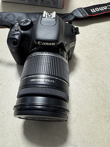 Canon EOS 550d + sigma 18-55mm+ canon 18-200mm (3 foto / 5)