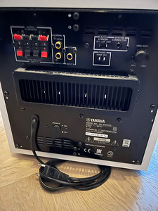 Yamaha NS-SW200 subwoofer (2 foto / 2)