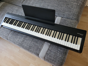ROLAND FP-30X BK DIGITAALNE KLAVER (2 foto / 6)