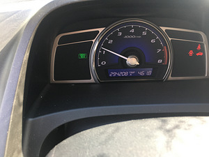Honda Civic Executive 1.8 103кВт (9 фото из 12)