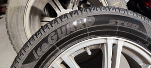 Yokohama 225/60R17 6mm OFFROAD (6 foto / 7)