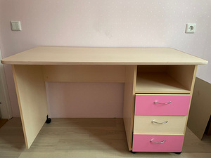 Mööblikomplekt tüdrukutele (2 foto / 8)