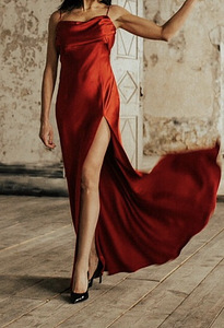 Pidulik maxi kleit (1 foto / 2)