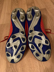 Jalgpalli puutsad Adidas 36 (1 foto / 2)