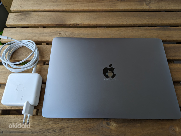 MacBook Pro 13", 2018(Uus aku), i7 (2,7 ГГц), 16 Гб, 512 Гб (фото #2)