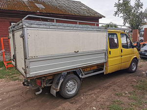 Ford Transit (3 foto / 6)