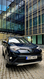 Toyota RAV4 2.5 114kW (3 foto / 13)