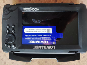 LOWRANCE ECHO SOUNDER 'HOOK REVEAL 7' (2 foto / 3)