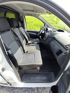 MERCEDES-BENZ VITO (4 foto / 15)
