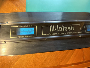 McIntosh MC 4000M (5 foto / 5)