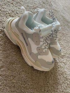 Uued Balenciaga tossud (2 foto / 2)