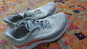 Hoka tossud 39 suurus