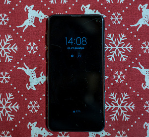 Samsung Galaxy S10e (4 foto / 7)