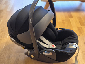Cybex Cloud Z i-Size Plus (2 foto / 5)