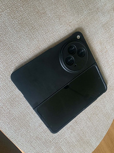 Oneplus Open 512GB (3 фото из 3)
