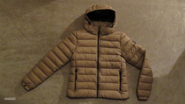 Новая теплая куртка Superdry весна/осень или более тонкая зимняя куртка размер M (фото #1)