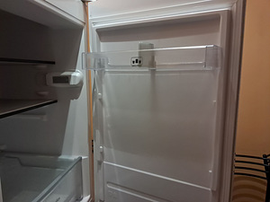 Külmkapp Whirlpool, kahe uksega, eraldi jahekapp ja sügavkül (6 foto / 10)