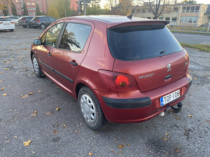 Peugeot (7 foto / 7)