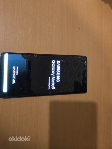 Продам разбитый телефон samsung note 9