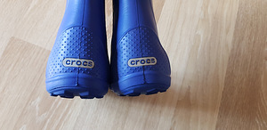Crocs kummikud j2, suurus 33-34 (3 foto / 3)