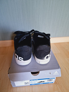 Adidas ketsid (2 foto / 3)
