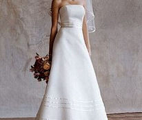 472 евро! David's Bridal очень красивое свадебное платье размер 42-44