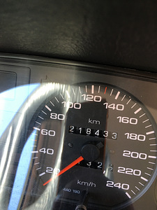 Audi 100 C4 1992a. 2,3E 98KW (15 foto / 15)