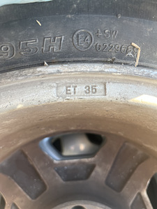 Mercedes-Benz Melber Monoblock R15 veljed rehvidega (7 foto / 7)