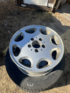 Mercedes-Benz W124 original veljed R15 5TK veljed rehvidega (3 foto / 6)