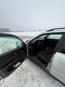Audi A6 C4 2.5TDI Quattro ~140Kw (7 foto / 8)