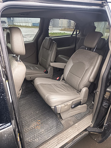 Chrysler grand voyager 2.8 110kW (12 foto / 12)