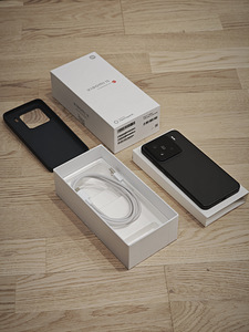 Xiaomi 15 12GB/512GB Black (2 foto / 3)