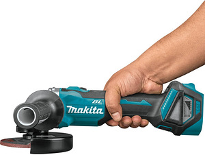 Makita DGA 511z relakas UUS karbis. (3 foto / 7)