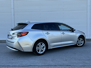 Toyota Corolla 2020 1.2 85kW (3 foto / 10)
