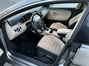 Volkswagen Passat CC (7 foto / 12)