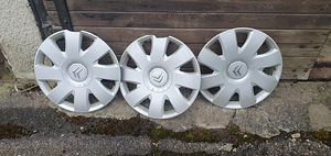 Originaalsed Citroeni 15'' rattakatted (1 foto / 1)