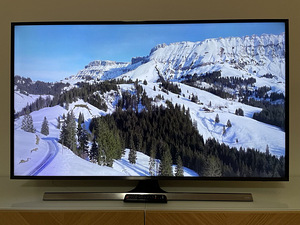 Телевизор Samsung 55" (1 фото из 4)