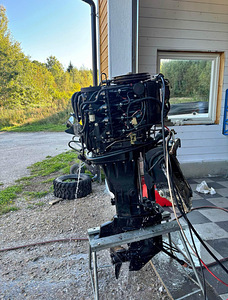 Mercury 50 HP 4 stroke efi (2 foto / 3)