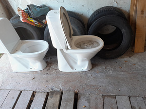 Gustavsberg WC, allajooks (2 foto / 2)