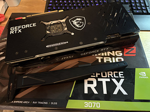 MSI RTX3070 Gaming Trio Z LHR (2 foto / 2)