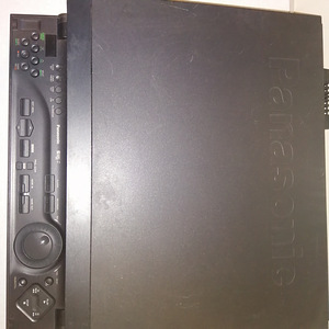 Panasonic NV-HS1000 High End S-VHS Video Recorder (2 foto / 9)