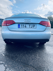 Audi A4 2008 2.0 TDI B8 (11 foto / 15)